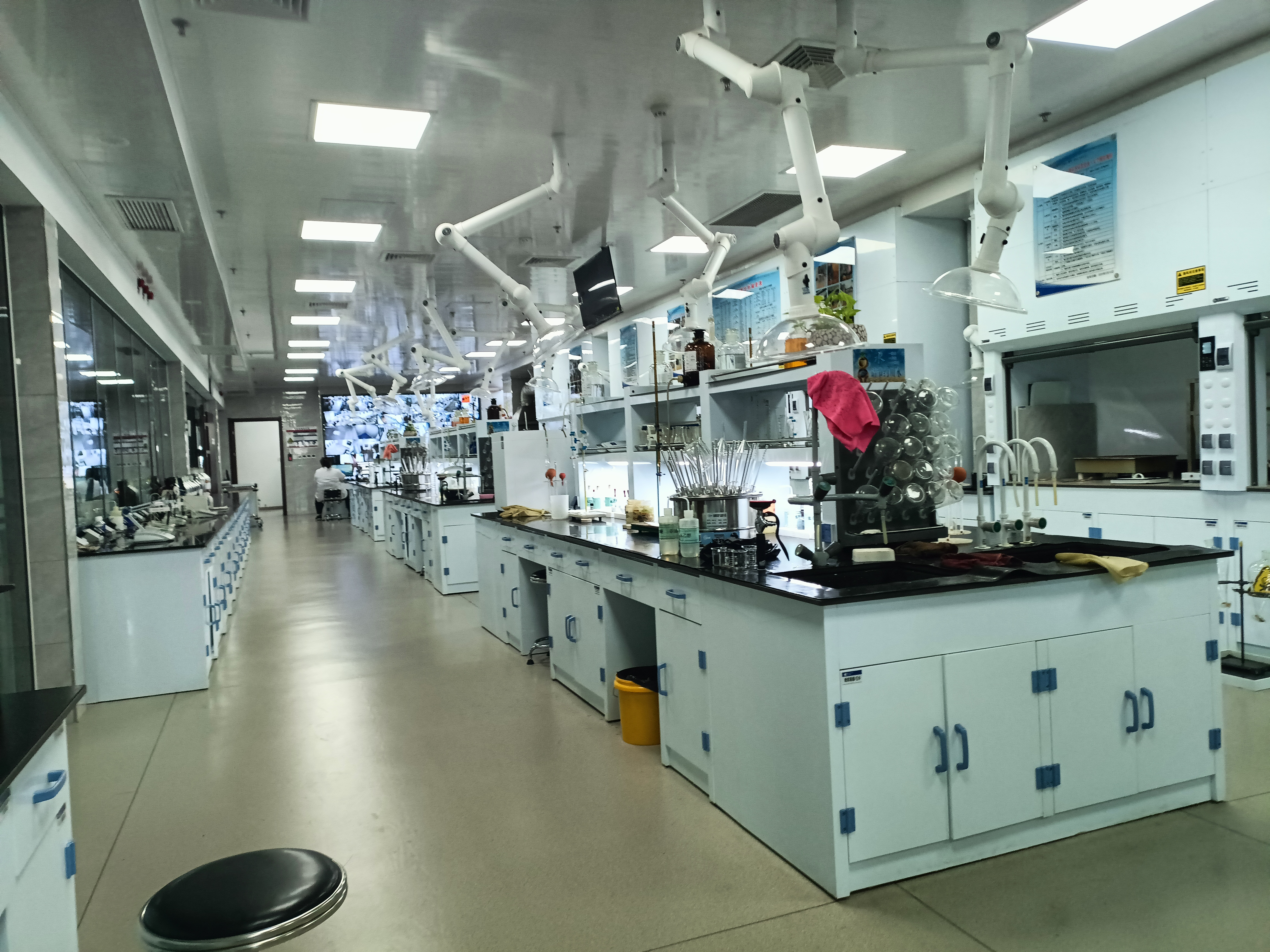 唐山瑞丰钢铁集团实验室设备成套建设应用